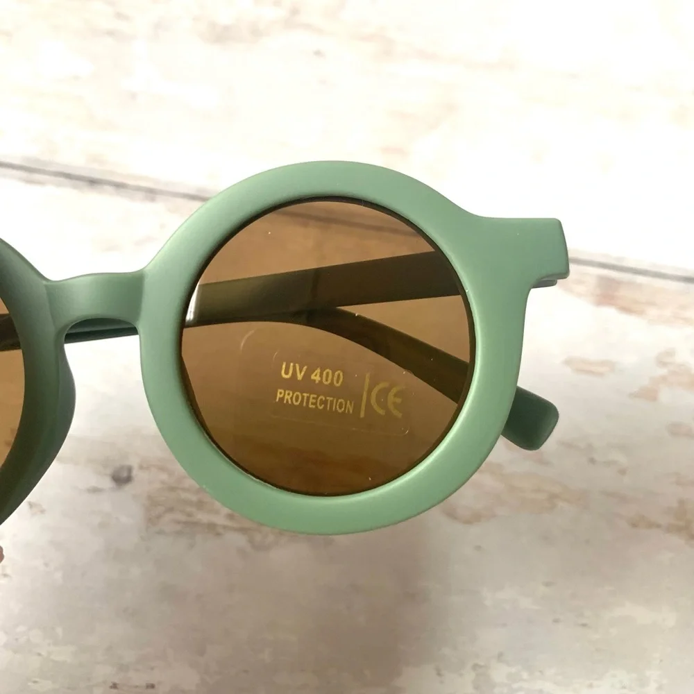 Kids Recycled Plastic Green Retro Round Sunglasses Fits Ages 1-6 Years NEW
